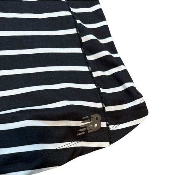 New Balance Quarter Zip Women's Size Medium NB Dry Reflective - Running - Shirt - Picture 6 of 10